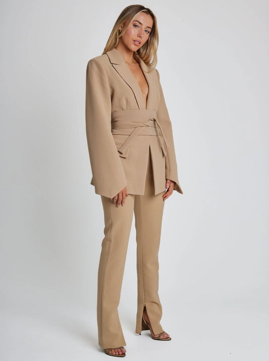 Molly - Blazer with Belt