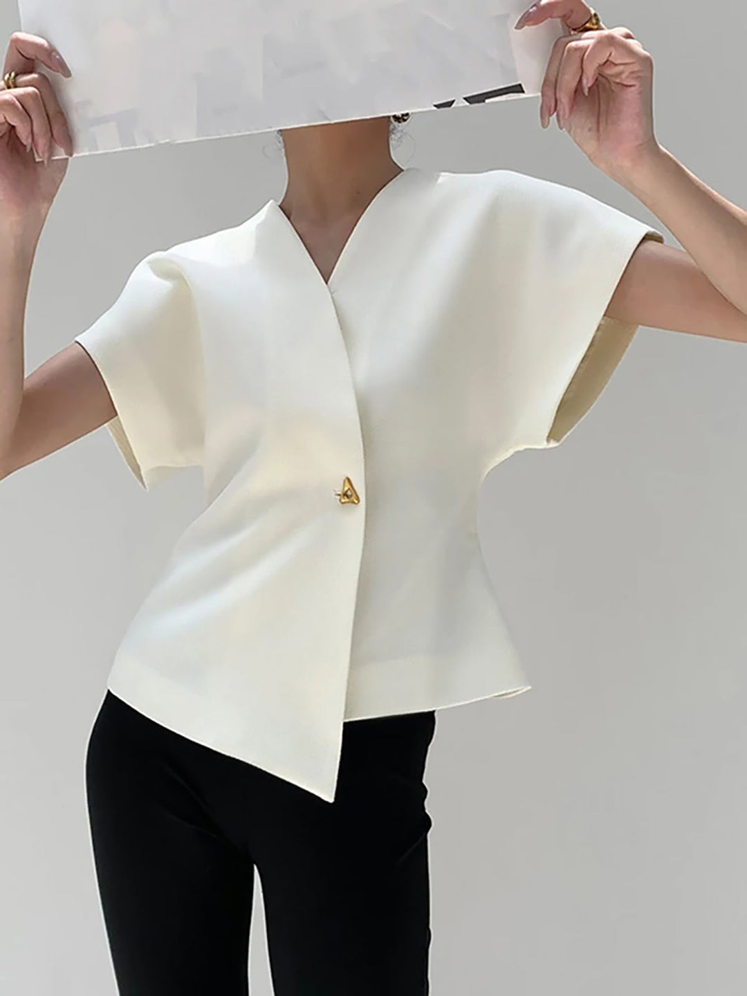 Rhenira - V-Neck Asymmetric Top