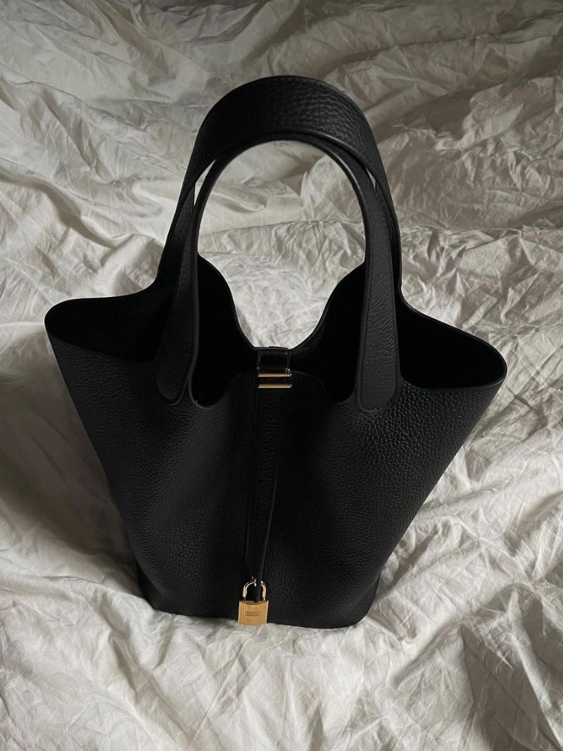 Solynne - Leather Bucket Bag