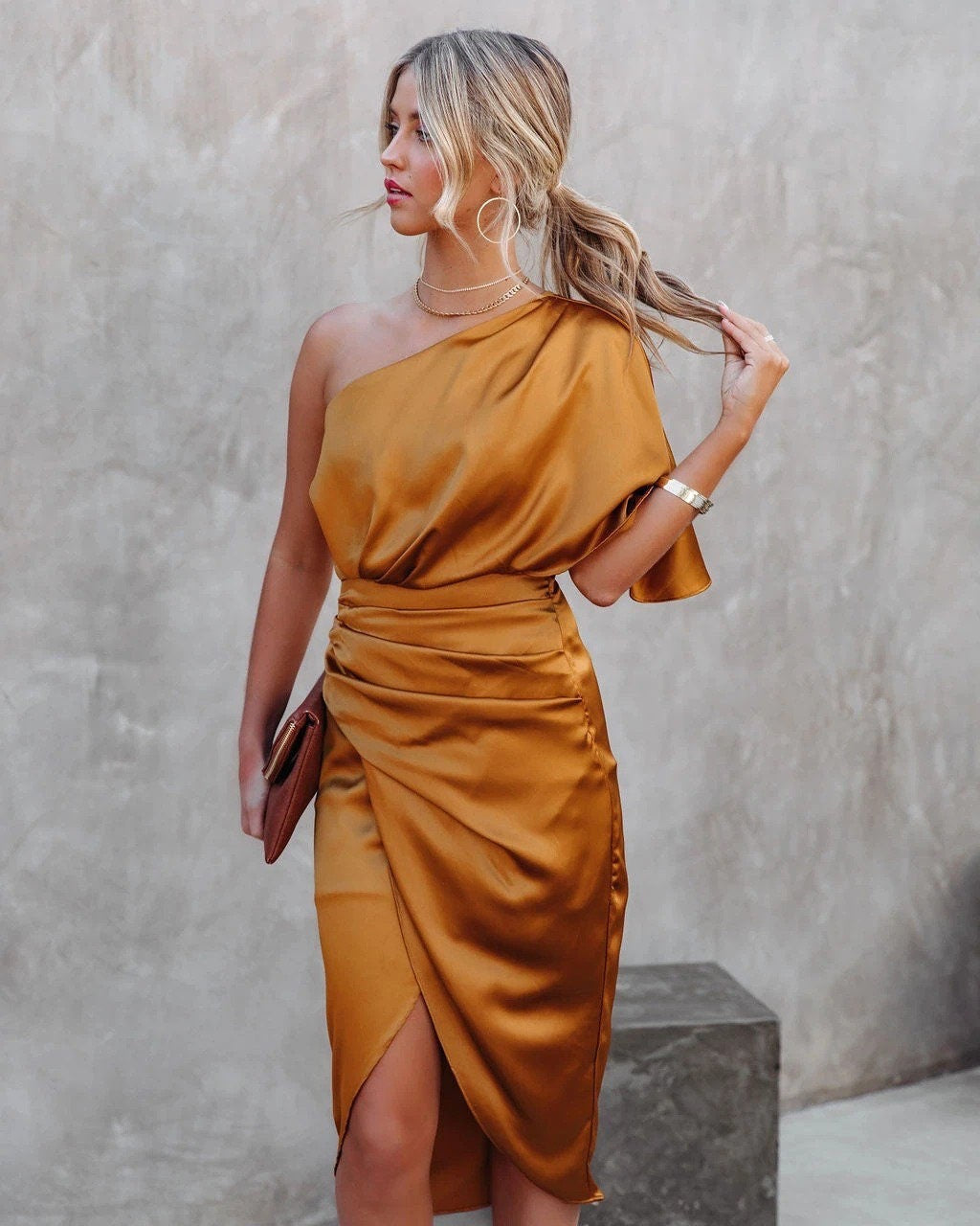 Maelle - Chic Satin Dress